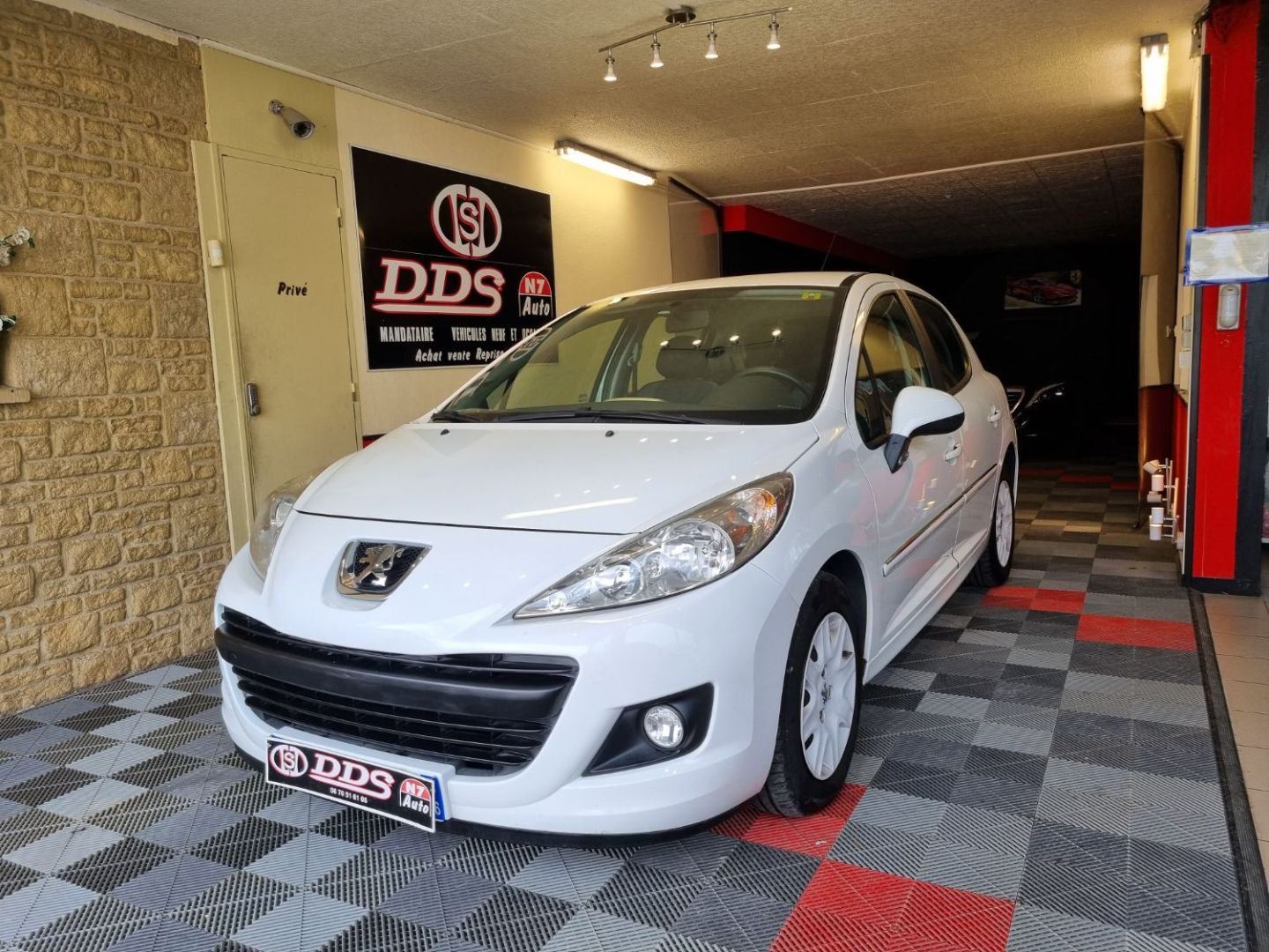 PEUGEOT 207 + 90 CV GPL OU ESSENCE