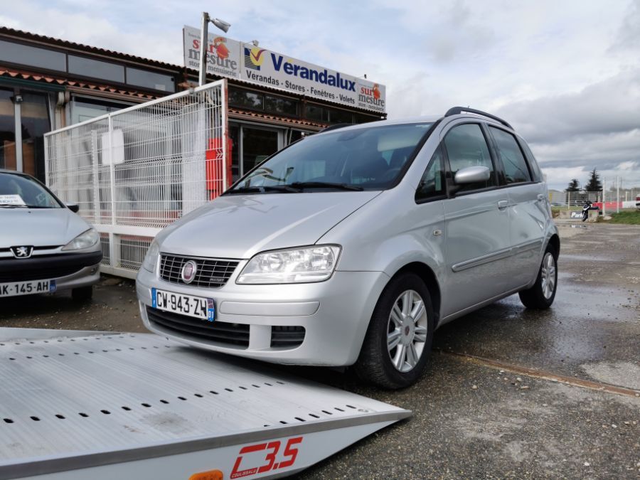 IVECO DAILY - 160 CARTE BLANCHE COULISSANT REGUL CLIM DEPANNEUSE