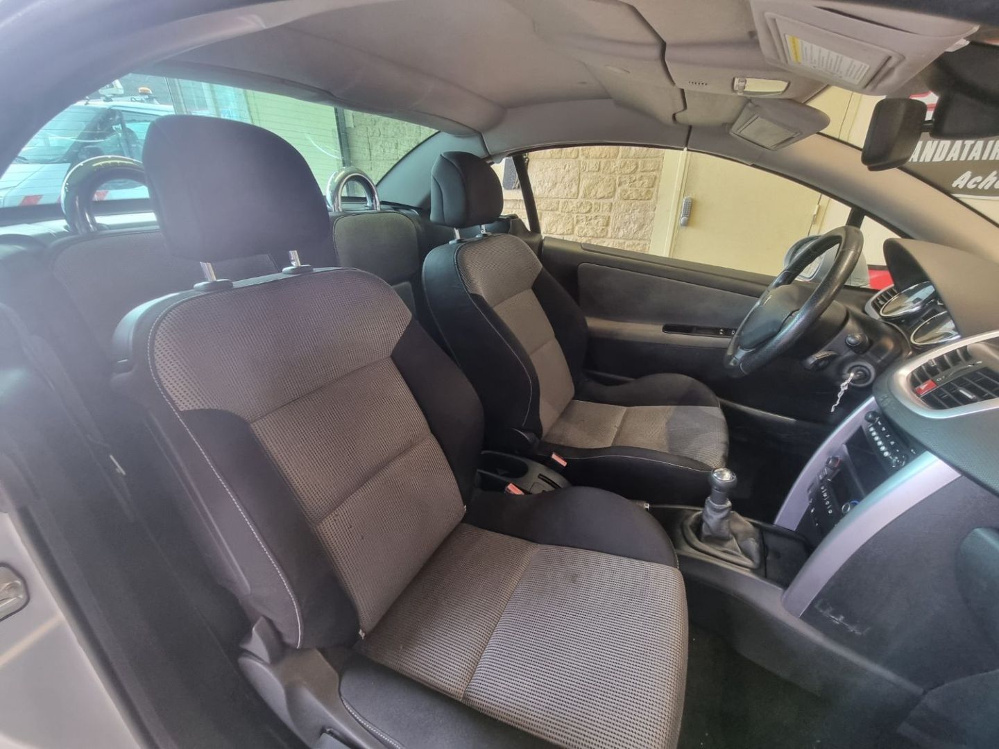 PEUGEOT 207 - CC 120 CV CLIM AUTO REGUL