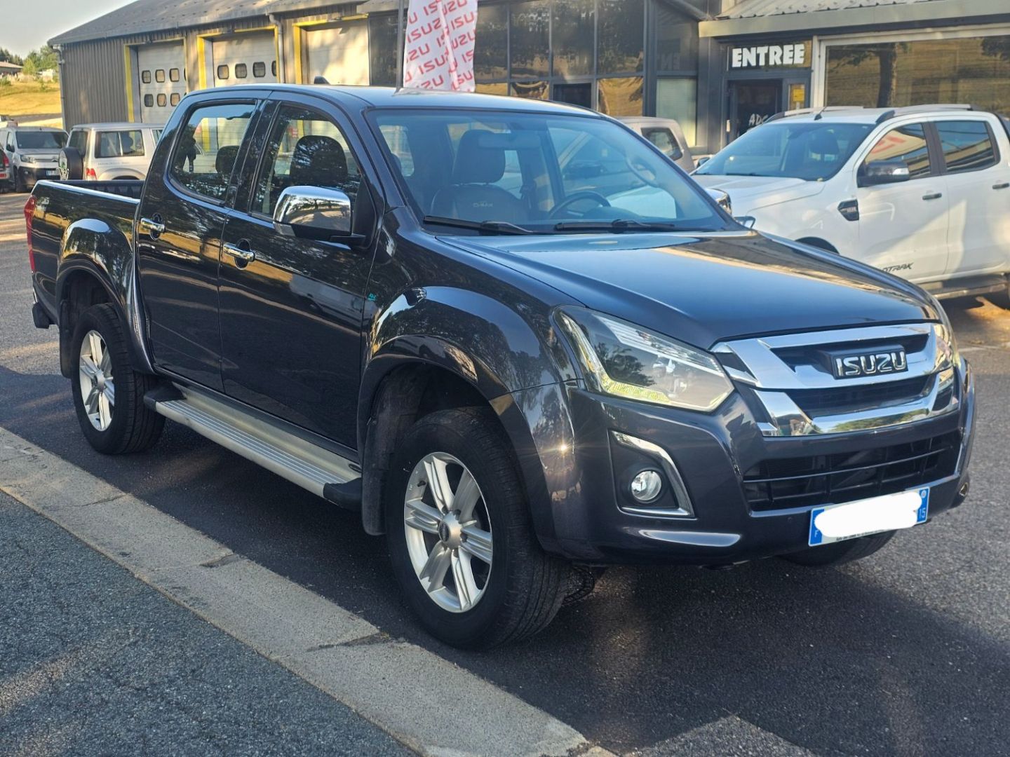 ISUZU D-MAX II (3) DOUBLE CABINE SUPERNOVA 4X4 1.9TDI 163CH BV6