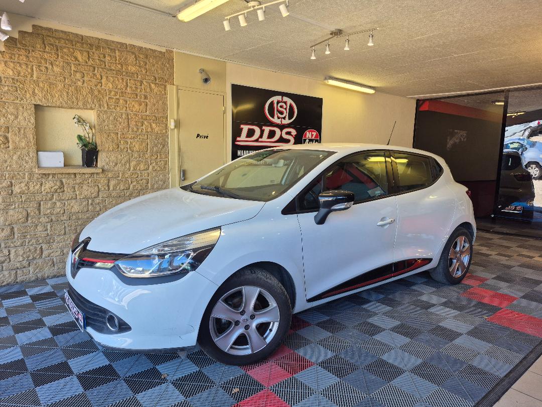 RENAULT CLIO - 90 CV 5 PL (2013)