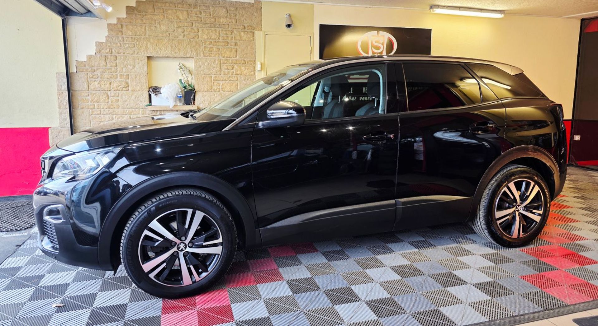 PEUGEOT 3008 II - ETAT NEUF !!! TRES BEAUX GPS (2019)