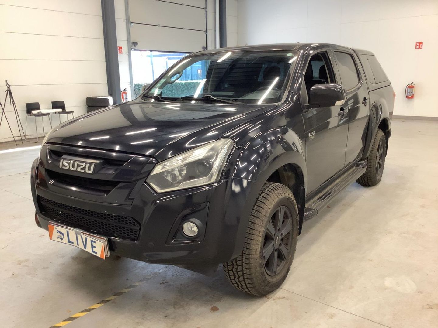 ISUZU DMAX - DOUBLE CAB (2017)