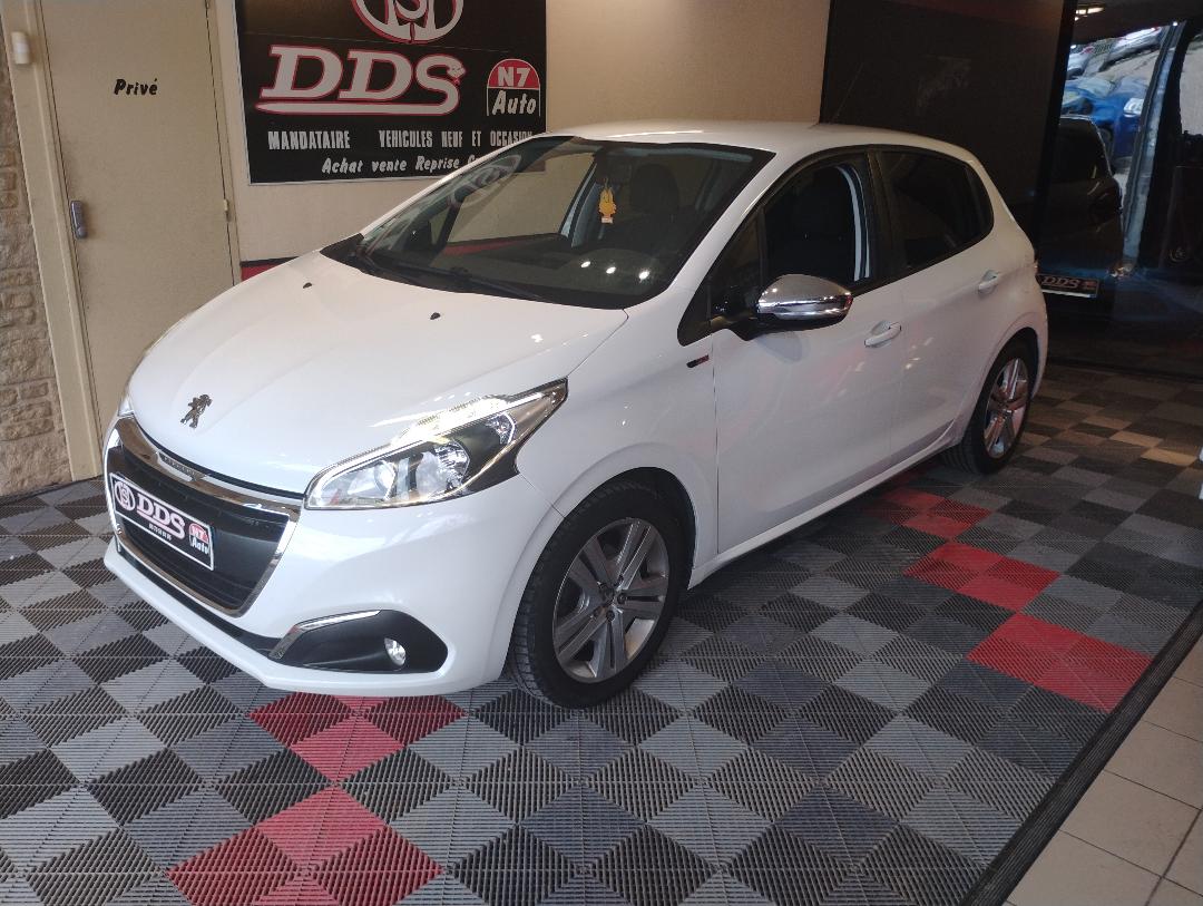 PEUGEOT 208 - 1.2 STYLE ECRAN TACTILE CT OK 82 CV (2017)