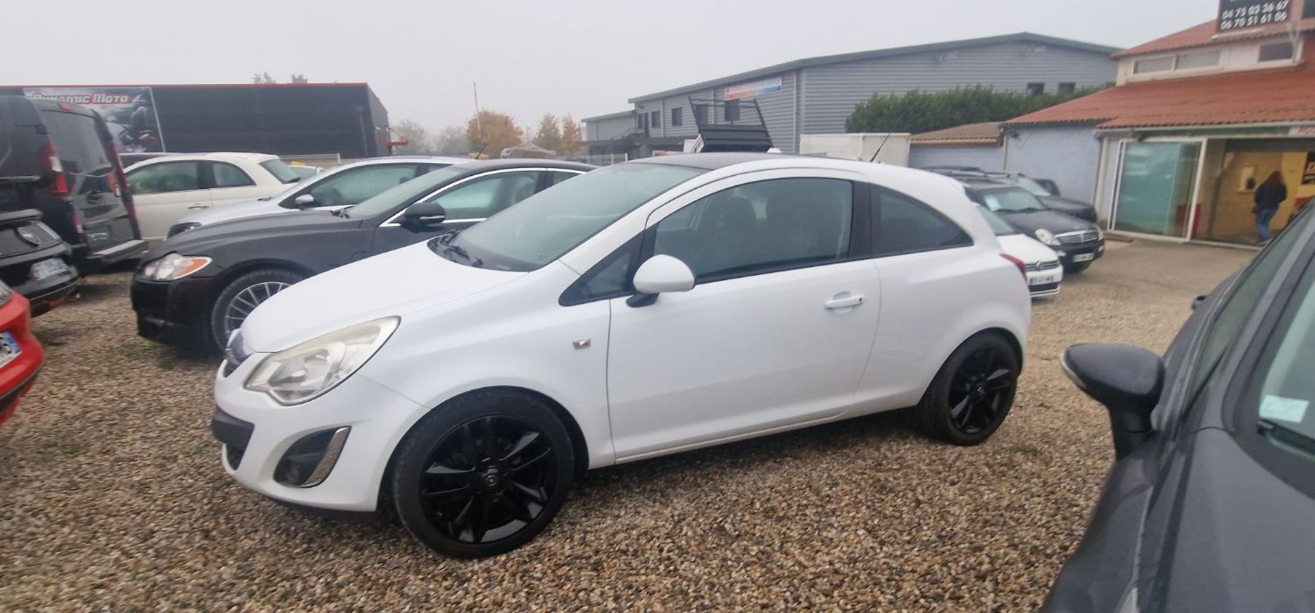 OPEL CORSA V - 1.4 I 87 CV CLIM JANTES ALU CT OK (2011)