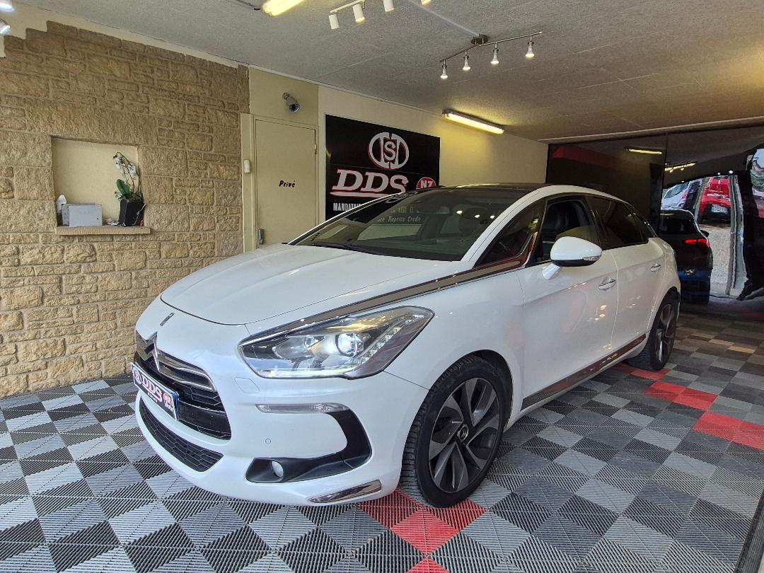 CITROEN DS5 - 2.0 HDI 182 BVA GPS ATTELAGE (2014)