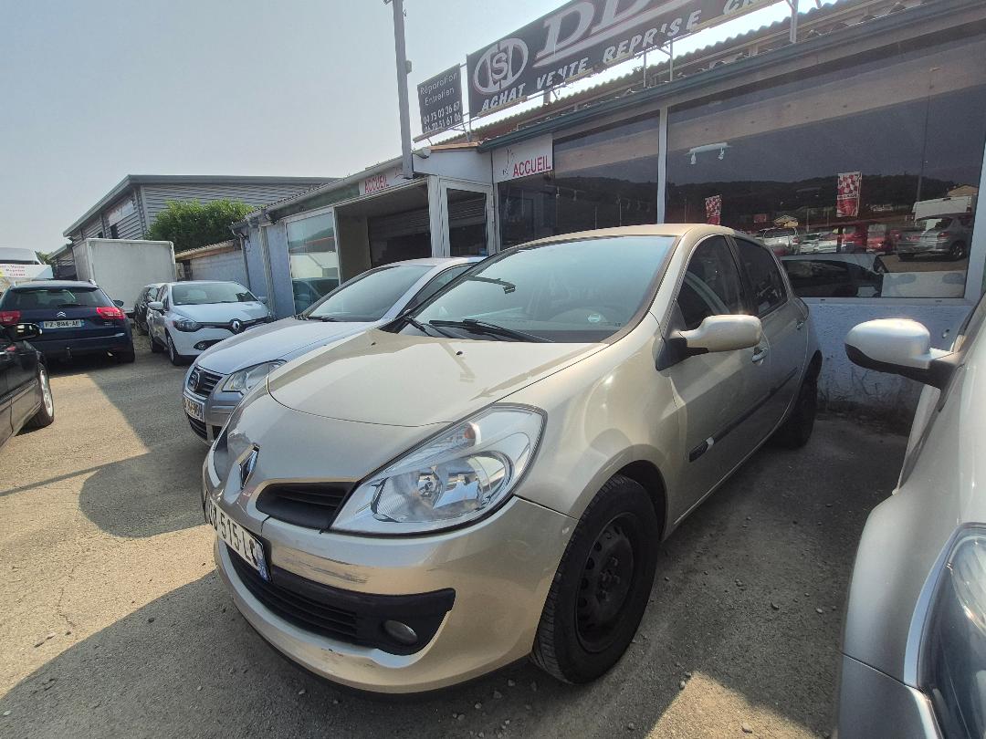 RENAULT CLIO III - 1.5 DCI 85 CLIM REGULATEUR (2006)