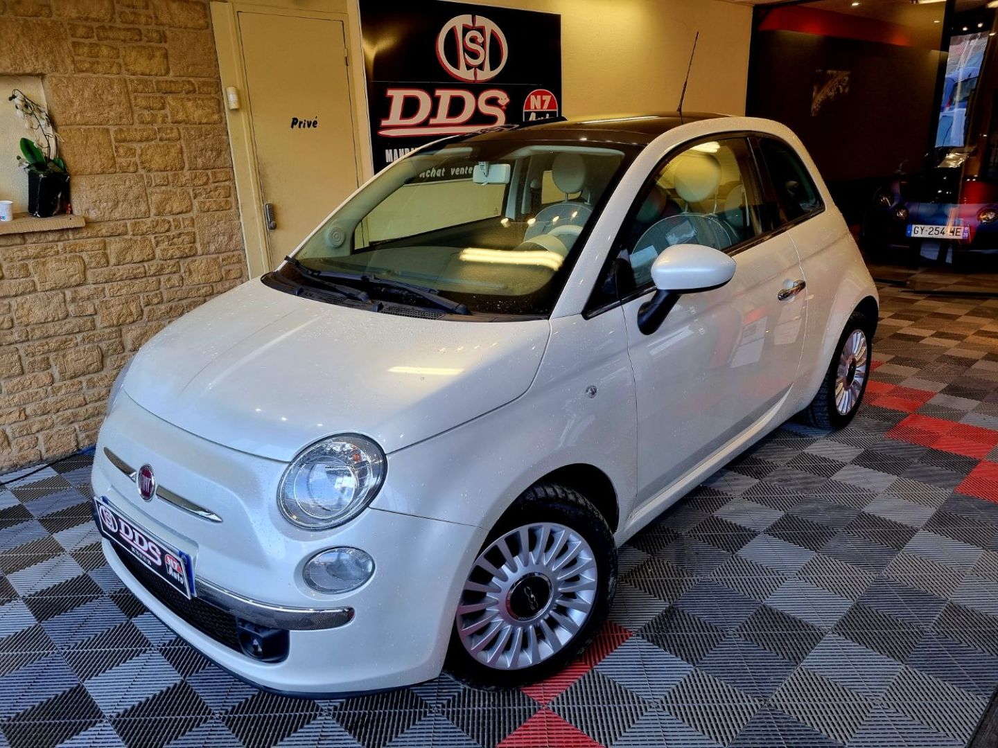 FIAT 500 TOIT OUVRANT 58000 KM CLIM CT OK