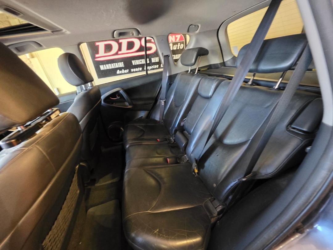 TOYOTA RAV 4 - 150 CLIM REGUL CT OK