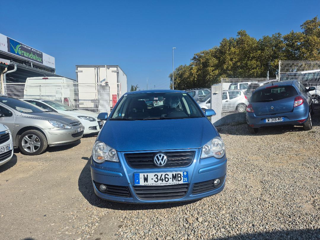 VOLKSWAGEN POLO - 1.2 COOL FAMILY CT OK TRES BELLE !