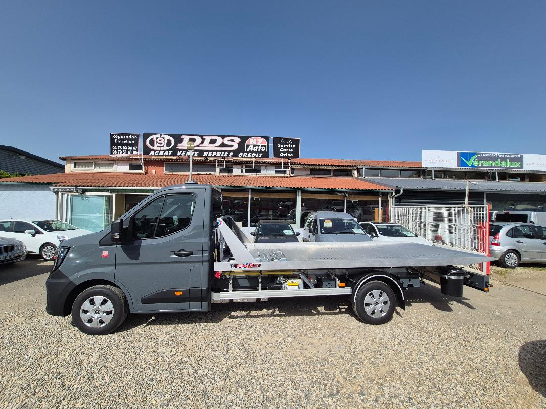 RENAULT MASTER RED DEPANNEUSE - 170 CARTE BLANCHE