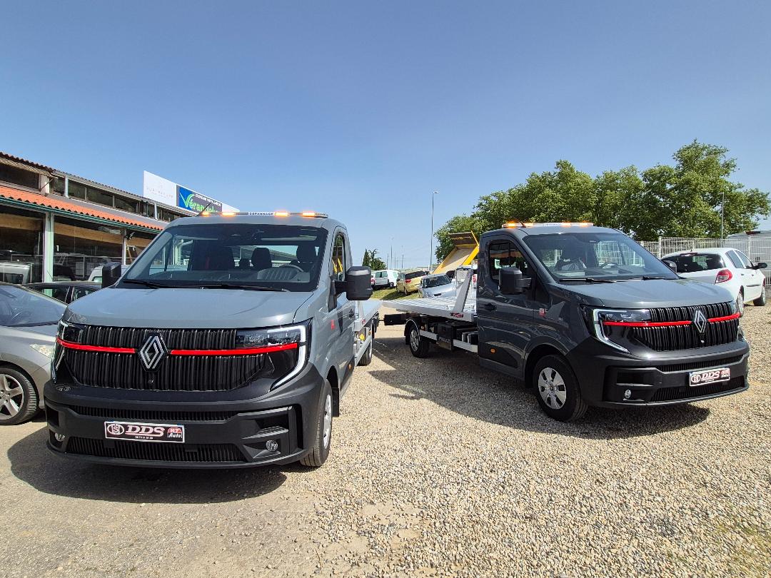 RENAULT MASTER - 170 CV DEPANNEUSE PLATEAU FIXE CLIM REGUL