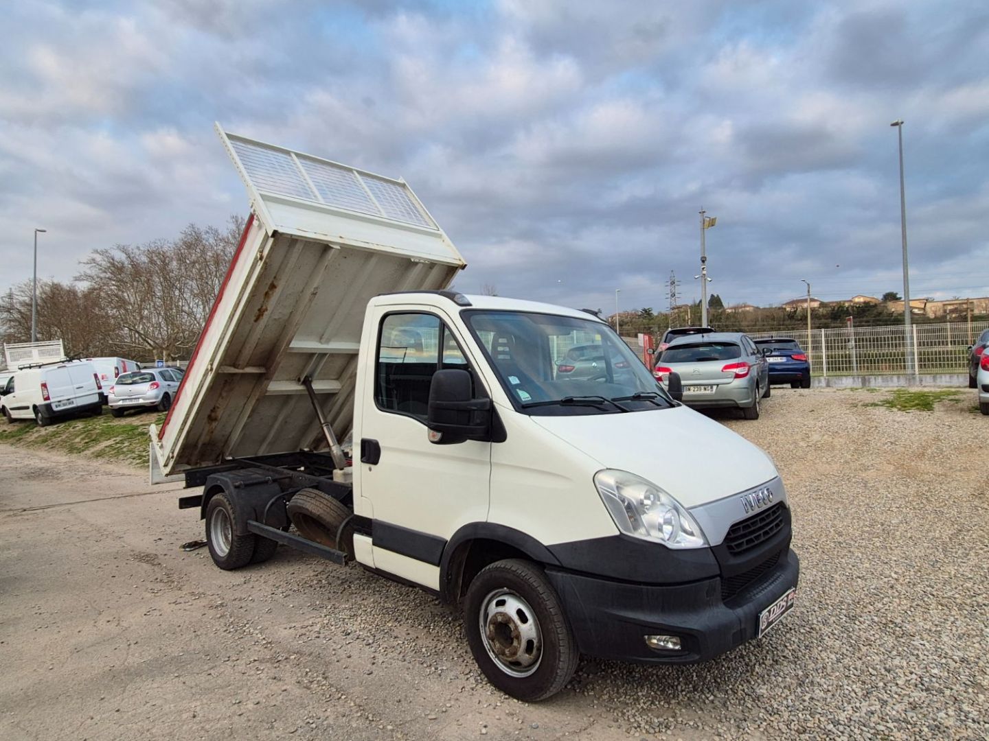 IVECO DAILY - BENNE 126CV REGUL CT OK