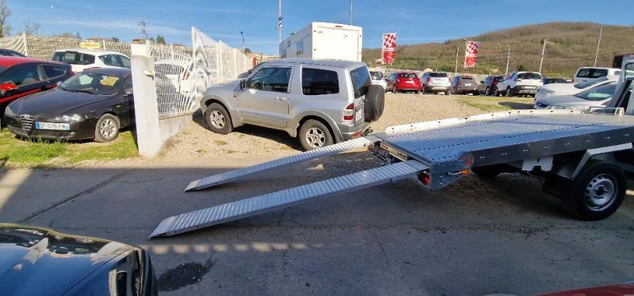 RENAULT MASTER - 170 CV DEPANNEUSE PLATEAU FIXE CLIM REGUL