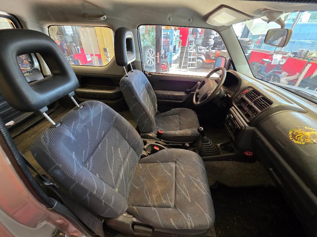 SUZUKI JIMNY - 1.3L STYLE 82cv CT OK