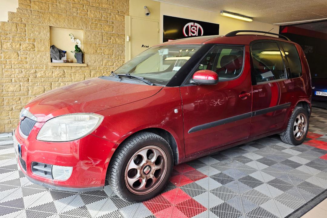 SKODA ROOMSTER - 1.6i - 16V BOITE AUTO CT OK