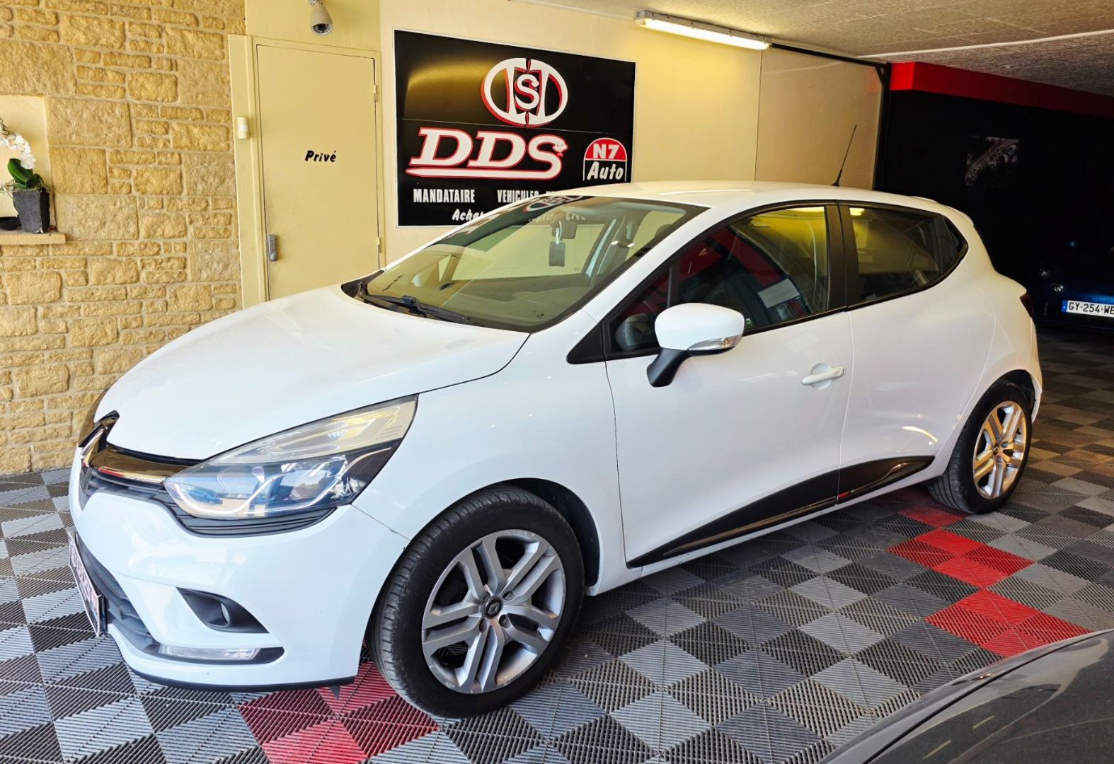 RENAULT CLIO - 1.5 DCI GPS CLIM REGUL (2017)