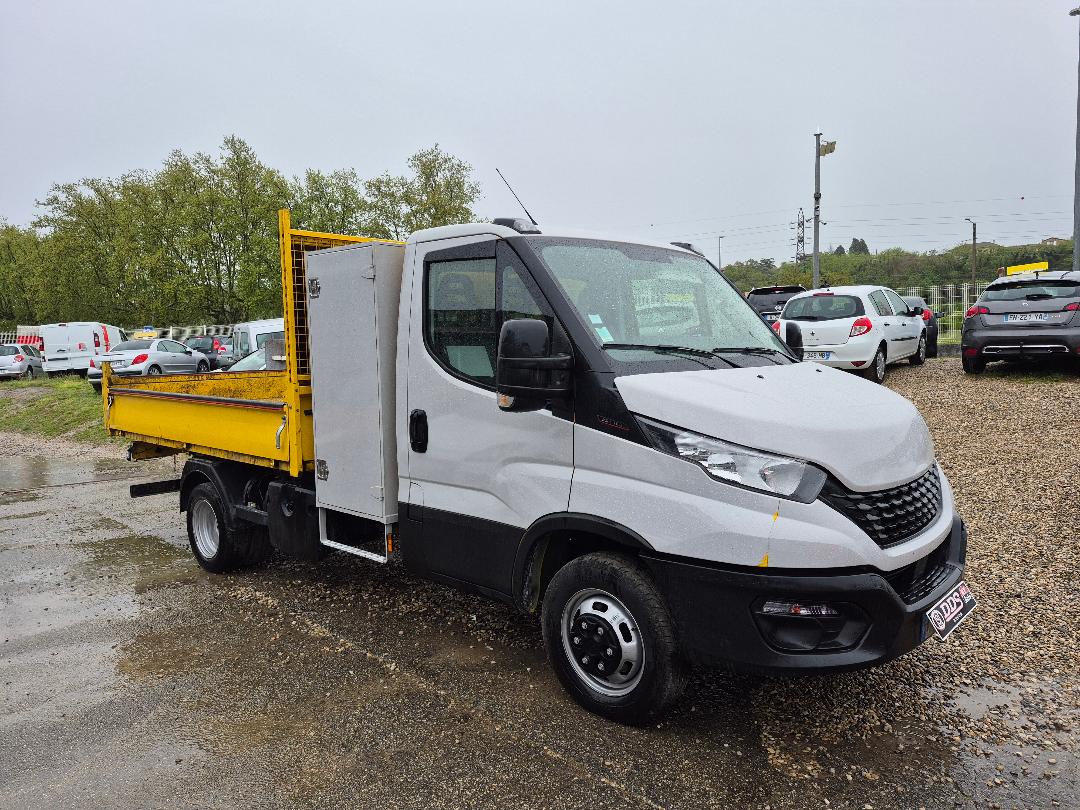 IVECO DAILY 160 CH - 35C16 3L Benne + Coffre GPS CLIM REGUL