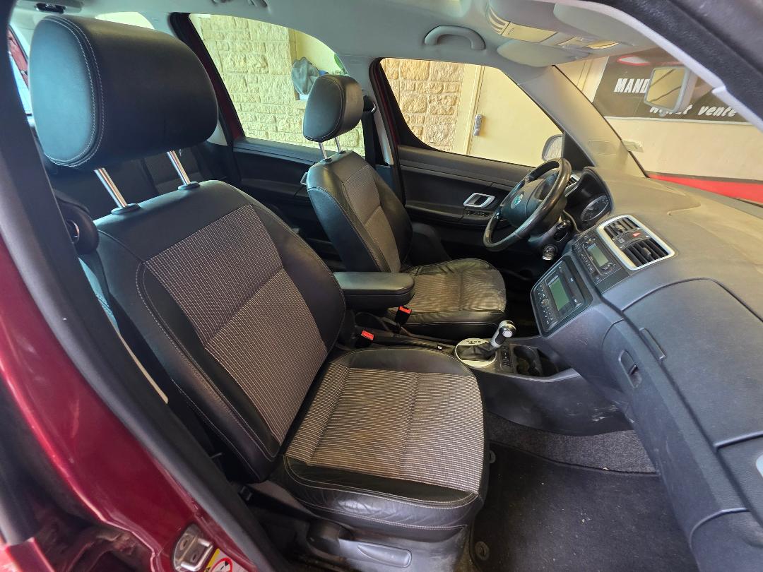 SKODA ROOMSTER - 1.6i - 16V BOITE AUTO CT OK