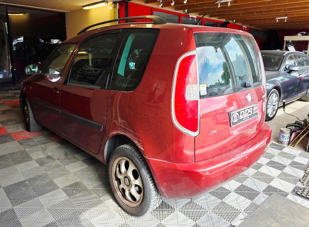 SKODA ROOMSTER - 1.6i - 16V BOITE AUTO CT OK
