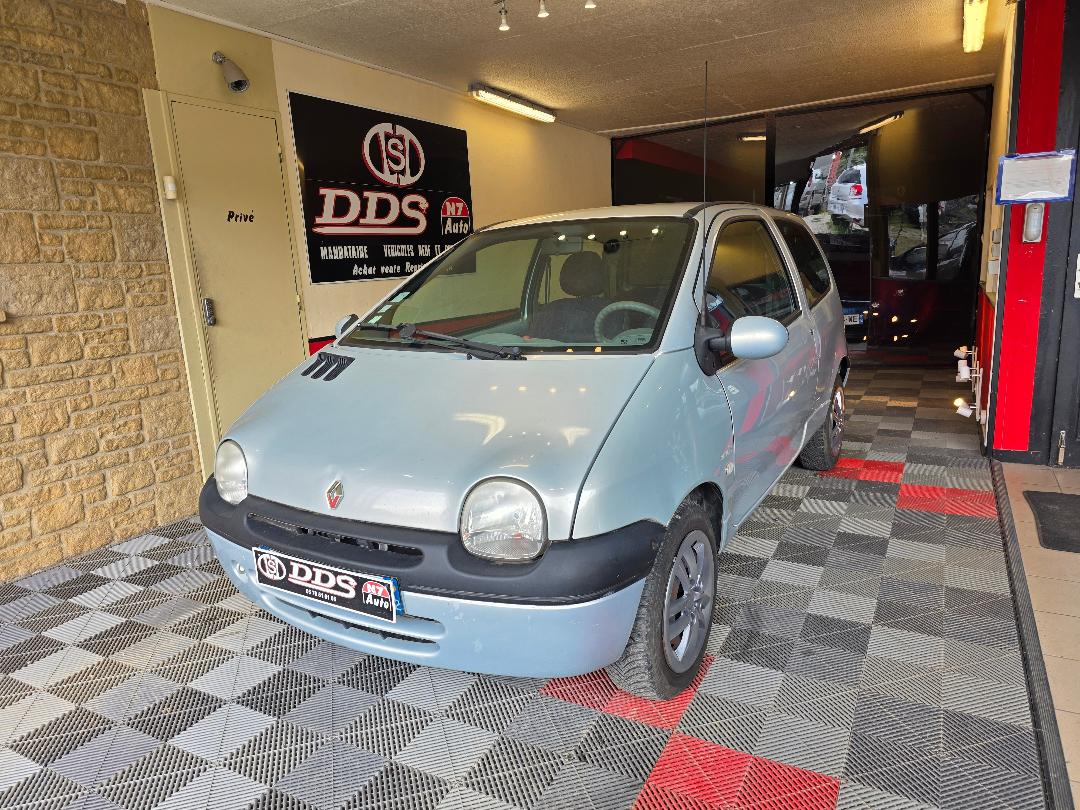 RENAULT TWINGO I - 1.2i 75 CV DISTRI NEUVE CT OK