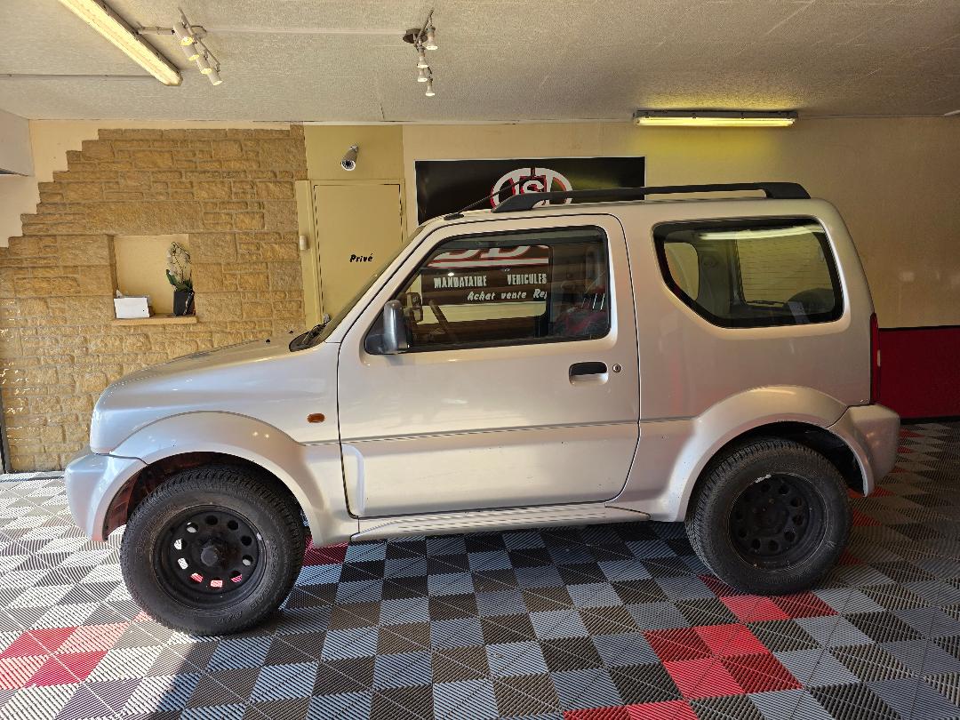 SUZUKI JIMNY - 1.3L STYLE 82cv CT OK